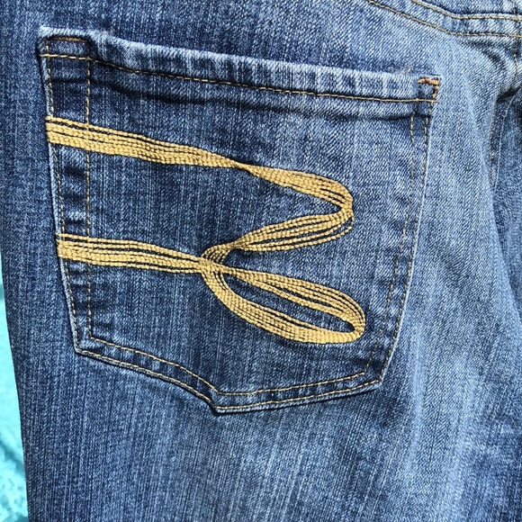 Seven7 Women's  Flare Jeans size 12 - Picture 6 of 12